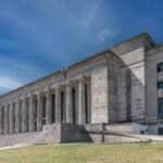 Qué es la Escuela Libre de Derecho y cuáles son sus carreras principales fachada-historica-universidad-escuela-libre-derecho