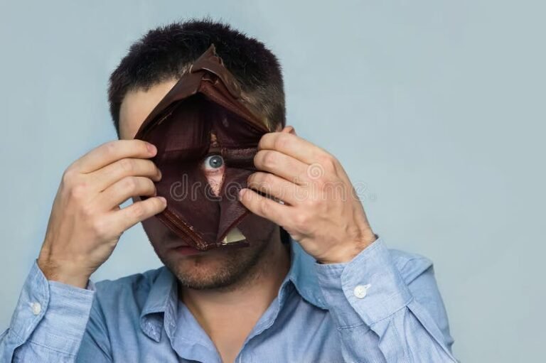 Por qué mi Billetera Santa Fe no me permite enviar dinero 5 persona frustrada con billetera digital abierta