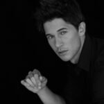 Quiénes Son Mónica Jouvet Y Pablo Alarcón En La Televisión Argentina retrato-artistico-de-actores-argentinos-famosos